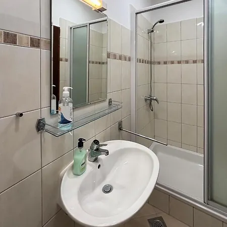 1 Bedroom In Rab Rab Town