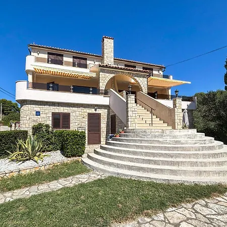 1 Bedroom In Rab Rab Town